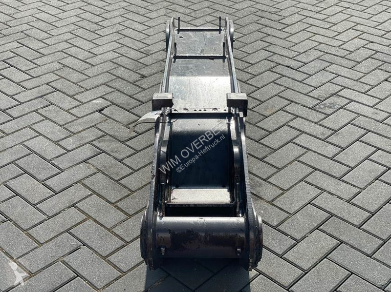 Подемно-транспортно оборудване Mecalac...