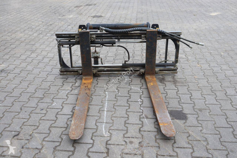 Подемно-транспортно оборудване Manitou TTB 25N...