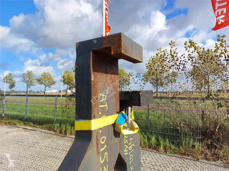 تجهيزات المناولة Hyster TW KISSING COIL FORKS...