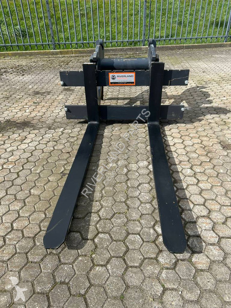 Manipulačné príslušenstvo  Pallet Forks CW30...