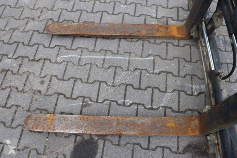 Подемно-транспортно оборудване Manitou TTB 25N...