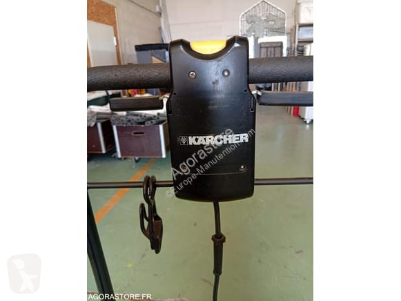 Cleaning equipment