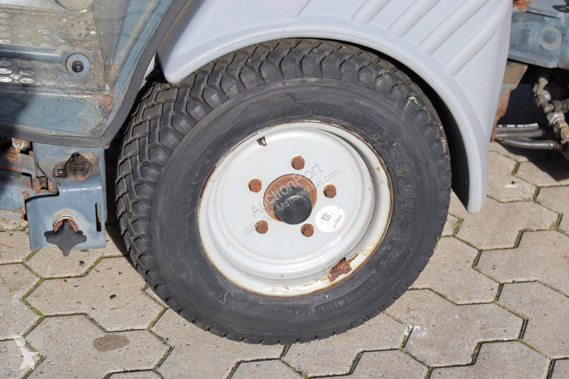 Maquinaria de limpieza Hako 300