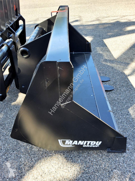 تجهيزات المناولة Manitou CBR 780 L1950