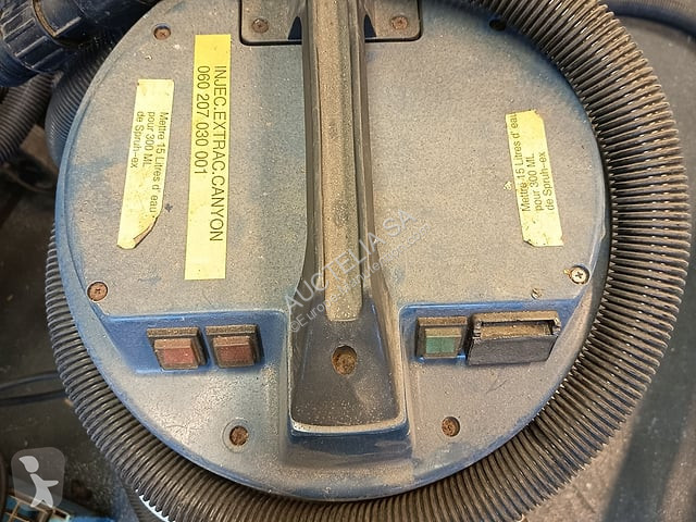 Matériel de nettoyage  Compact