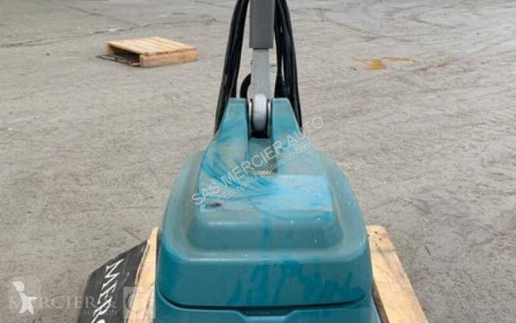 معدات التنظيف Nilfisk auto-laveuse a brosse