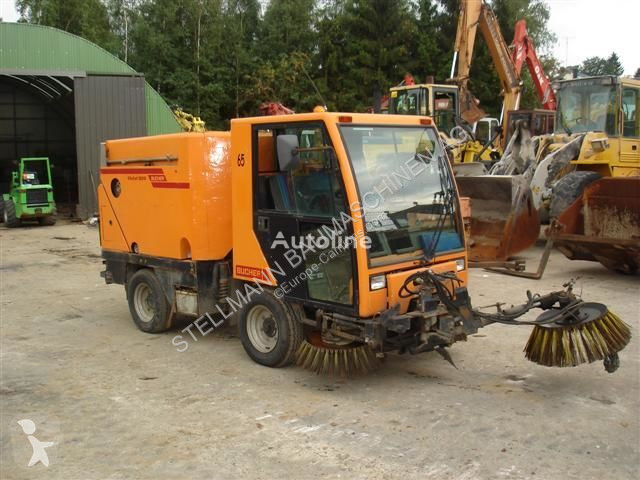 Attrezzature per la pulizia  CITY CAT 2000