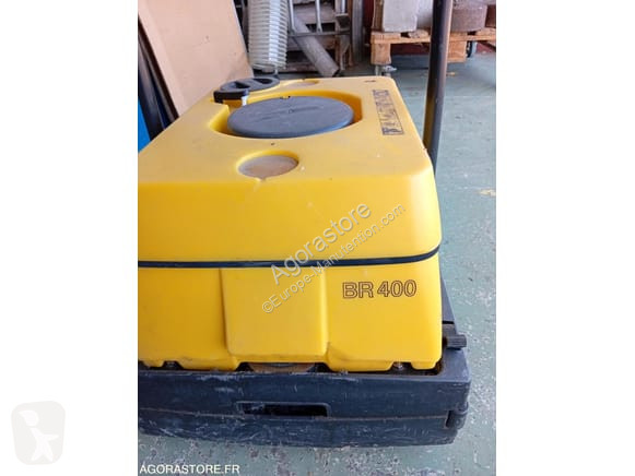 Cleaning equipment