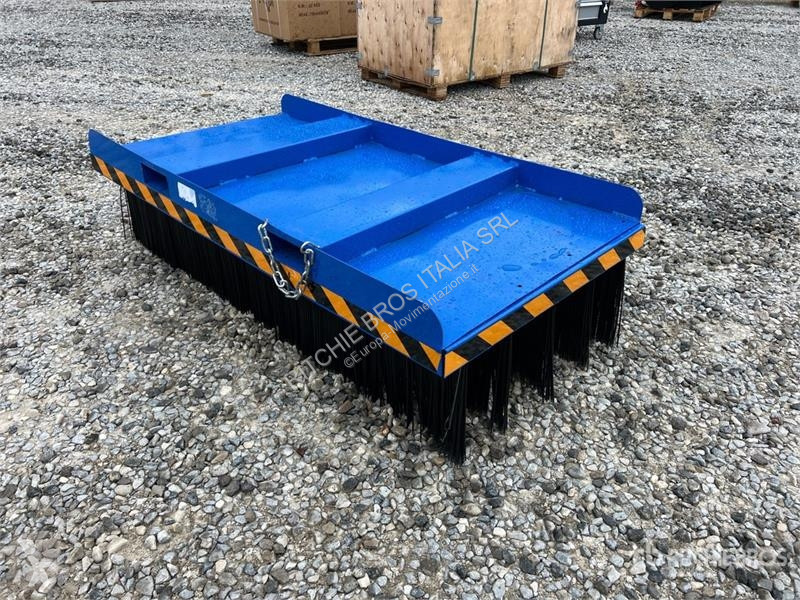 Echipament de curățare  Rolfi Lift Truck Broom...