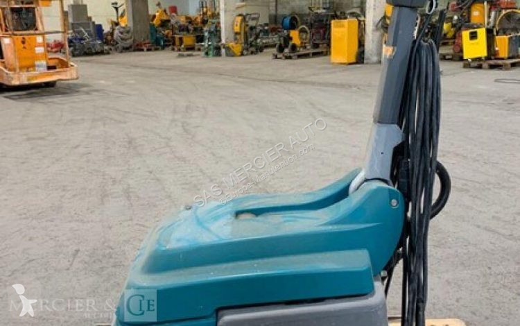 معدات التنظيف Nilfisk auto-laveuse a brosse