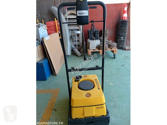 Cleaning equipment