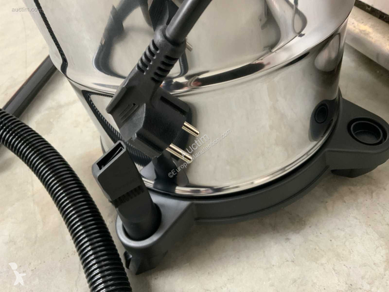 معدات التنظيف Daewoo davc1200-30l