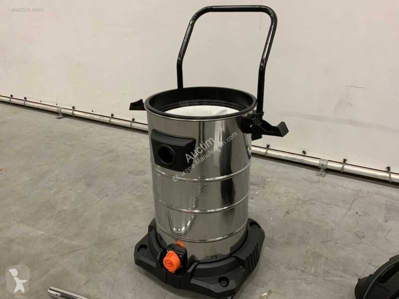 معدات التنظيف Daewoo davc3000-80l