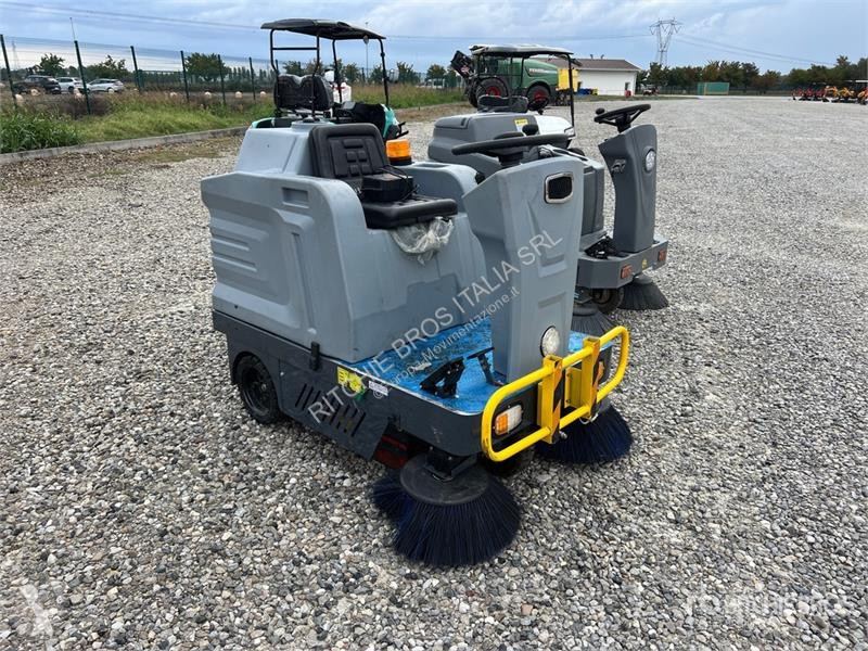 Echipament de curățare  Kaster S13 Broom...
