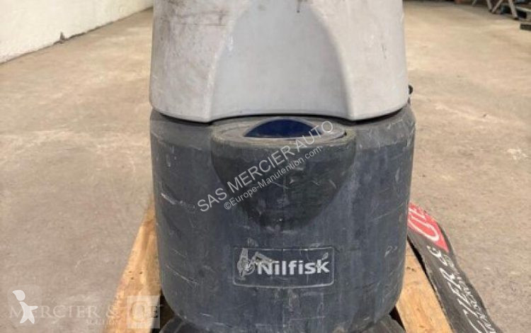 معدات التنظيف Nilfisk autolaveuse sur batterie