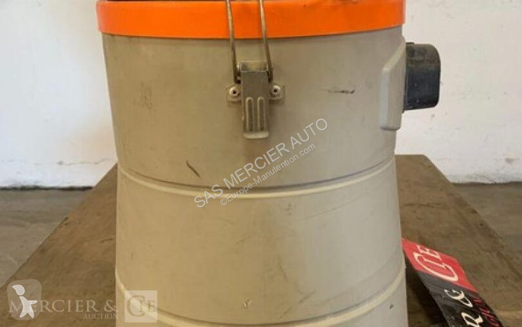 Rengøringsudstyr  aspirateur a eau et poussiere