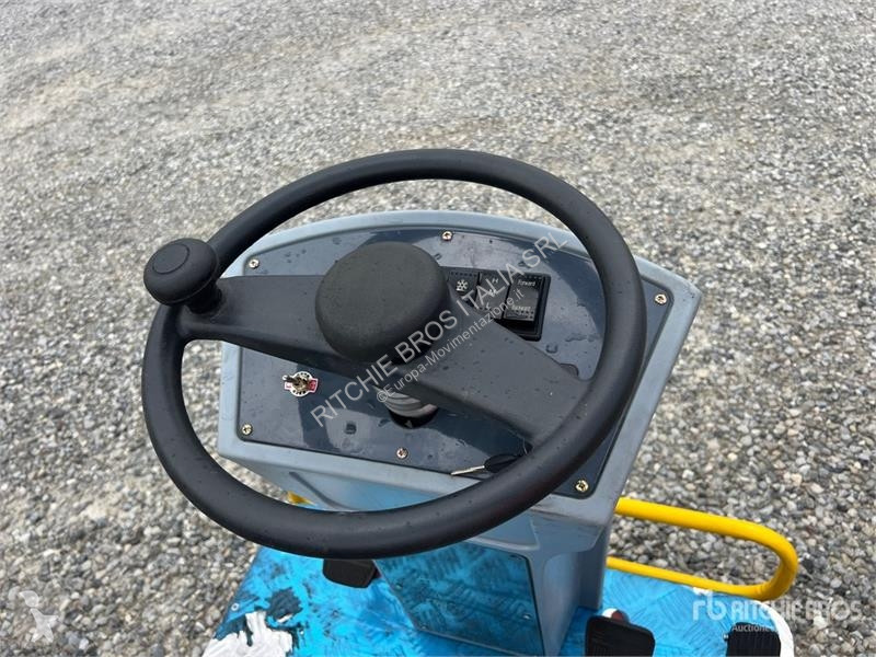 Echipament de curățare  Kaster S13 Broom...