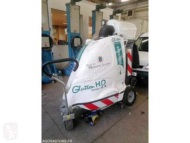 معدات التنظيف