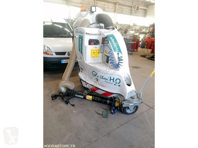 معدات التنظيف