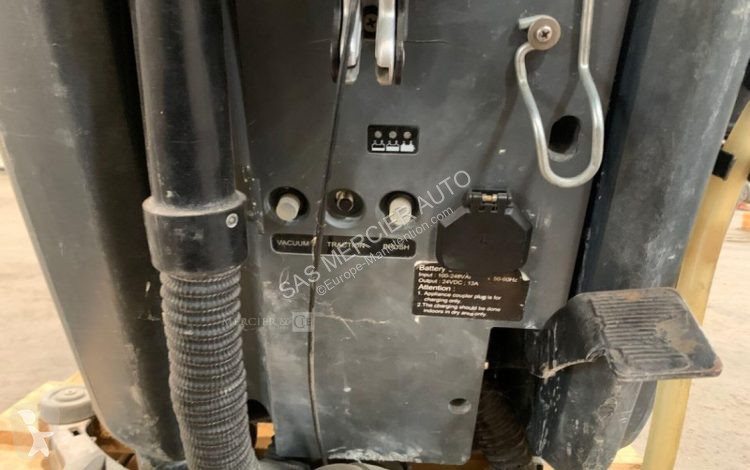 Rengøringsudstyr Nilfisk autolaveuse sur batterie