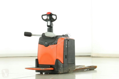 منصة نقالة Toyota LPE250