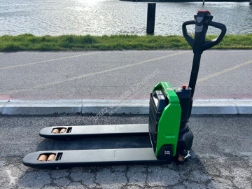 منصة نقالة Cesab PO15i