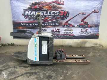 Transpalette à porté debout Nissan