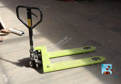 Transpalet cu operator pedestru