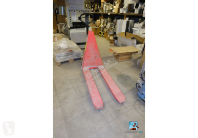 Pedestrian pallet truck