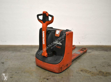 Транспалетна количка Linde