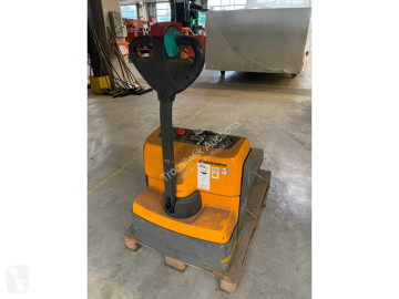 Palletwagen handbestuurd