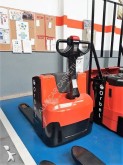 Transpalet BT LWE180 cu platforma pentru operator second-hand