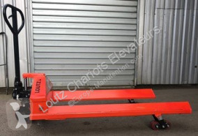 HR15A pallet truck used