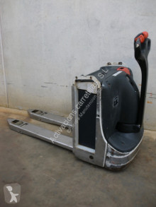 Linde pedestrian pallet truck T 16