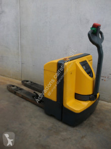 Jungheinrich pedestrian pallet truck EJE 220 EJE 220