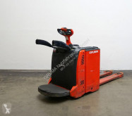 Transpaleta de conductor a pie Linde T 20 AP/131