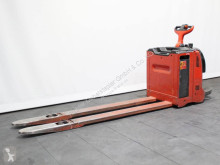 Transpalette accompagnant Linde T 20 AP 131