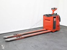 Transpalette accompagnant Linde T 20 AP 131