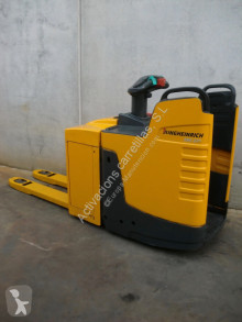 Jungheinrich ERE 225 PF pallet truck used stand-on