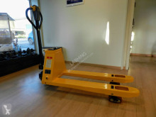 Pedestrian pallet truck Staxx EPT-15