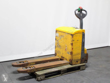 Transpaleta Jungheinrich EJE 118 20-115-54 acompañante usada