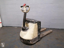 Crown pallet truck WP 3020