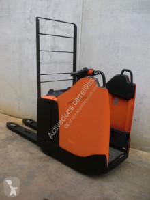 Transpalette à porté debout BT LPE 200 PF