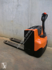 BT LWE 180 pallet truck used pedestrian