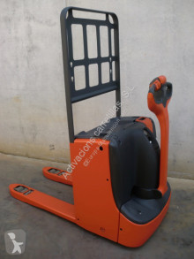 Transpalette Linde T 20 FRUTERA accompagnant occasion