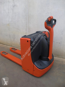 منصة نقالة Linde T 16 مرافق مستعمل