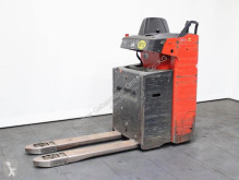 Transpaleta Linde T 20 S 1154 acompañante usada