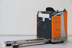 Transpaleta Still FU-X20 acompañante usada