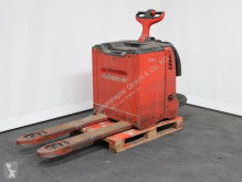 Transpalet eşlik eden Linde T 20 AP 131