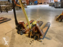 Raklapemelő Lot Pallet Trucks használt